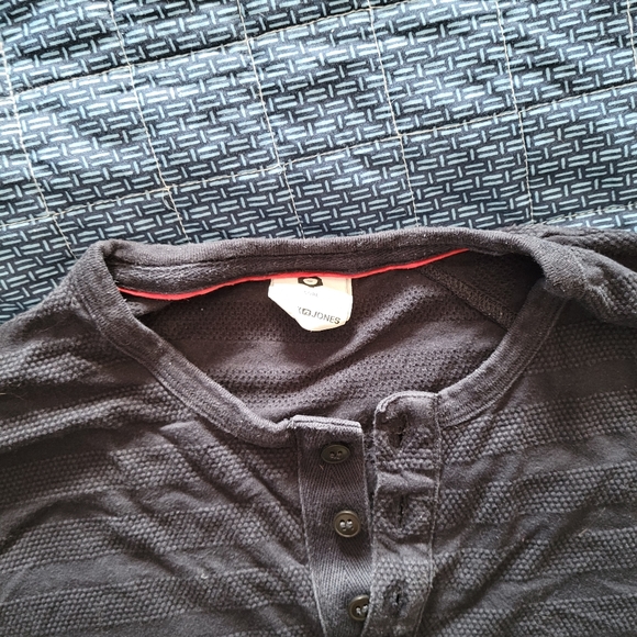 Jack and Jones J Core Men's Long Sleeve shirt, blue, size small. - Picture 2 of 3